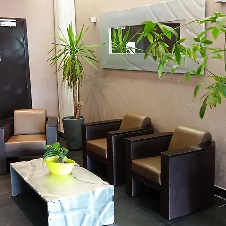 Hotel Hoteliere Des Ondes 2*