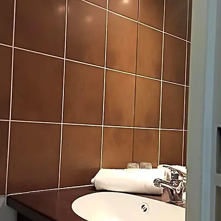 Hoteliere Des Ondes Hotel Saint-Lys